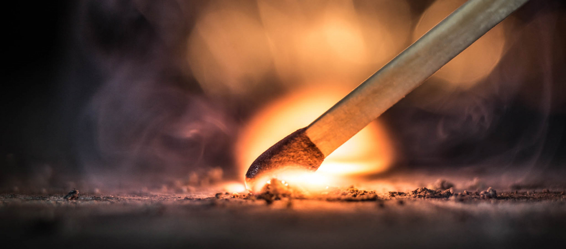 Возмещение ущерба при пожаре в Белом Яре. Цены от 10000₽.